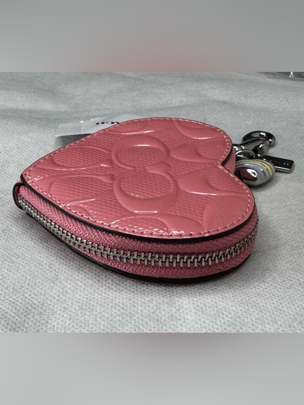 NWT Coach Pink Embossed Heart Coin Purse & Charm in Signature Patent Leather - Picture 5 of 6